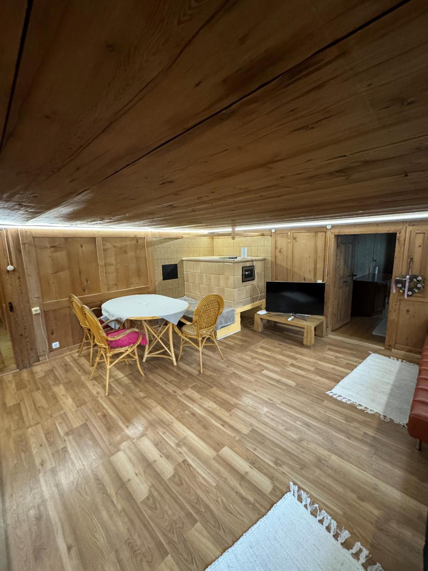 Freundliche 2-Zimmer-Erdgeschosswohnung Mit Garten In Seeberg Sonntag Eksteriør bilde