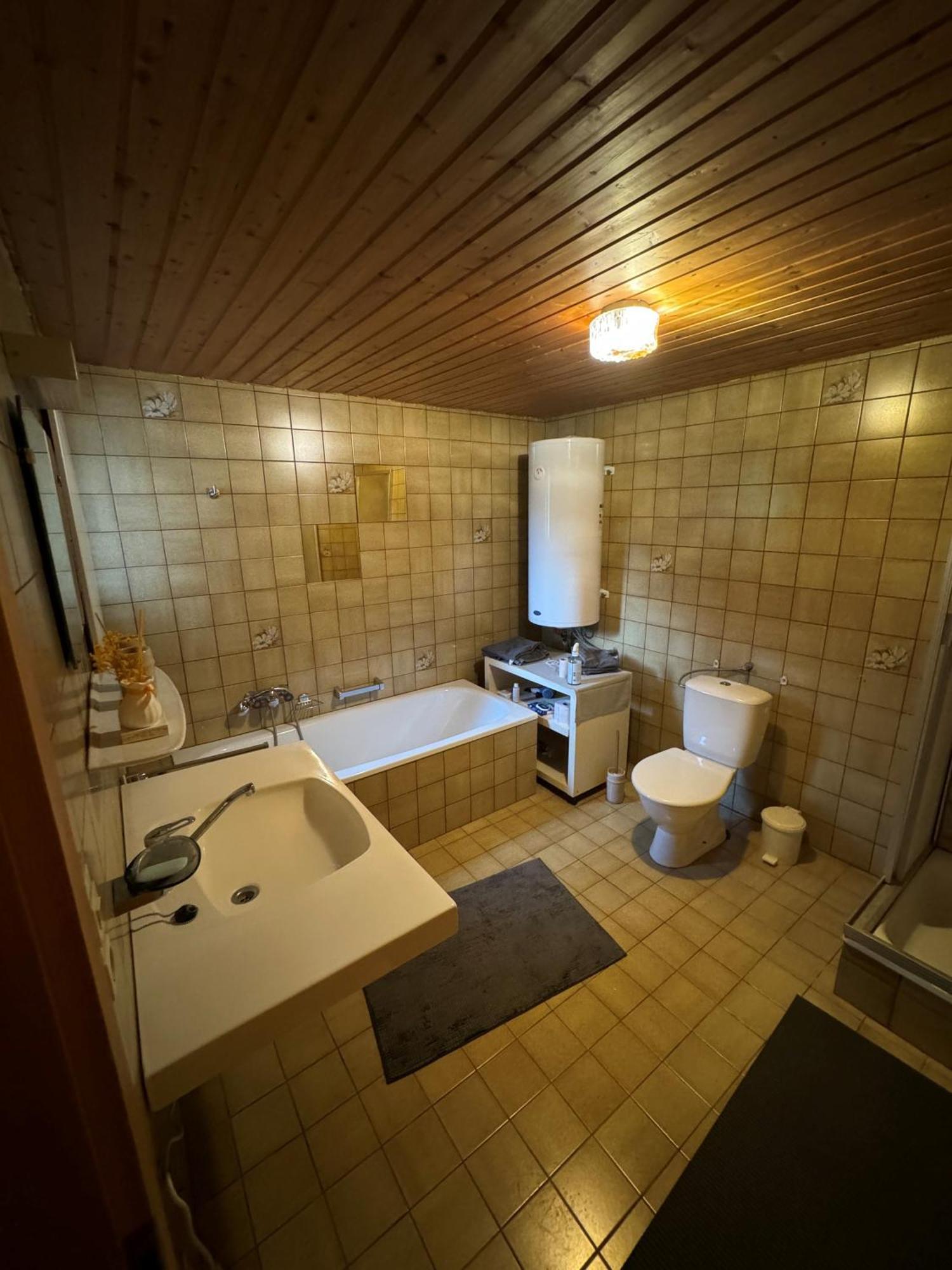 Freundliche 2-Zimmer-Erdgeschosswohnung Mit Garten In Seeberg Sonntag Eksteriør bilde